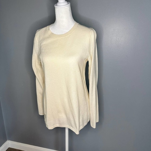 Joie Amalyn Cashmere Blend  Cold Shoulder Sweater Size Small - Picture 3 of 9